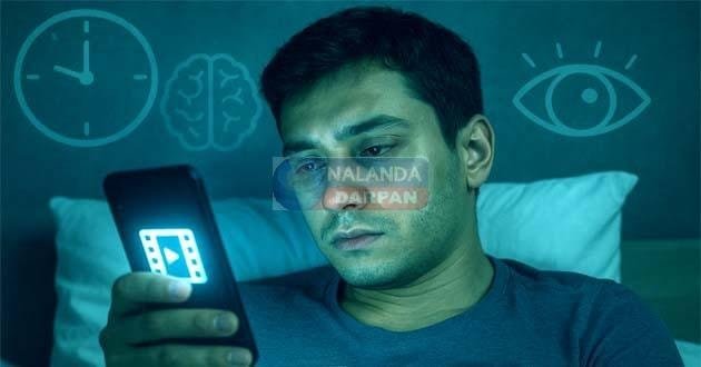 स्मार्टफोन रील्स देखने की आदत है तो पढ़ लें चौंकाने वाली यह रिपोर्ट स्मार्टफोन रील्स देखने की आदत है तो पढ़ लें चौंकाने वाली यह रिपोर्ट